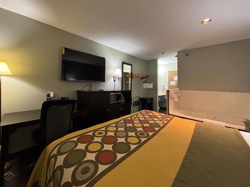 SUITE KING SIZE BED