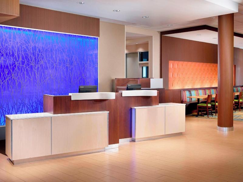 Fairfield Inn Suites Hendersonville Flat Rock image