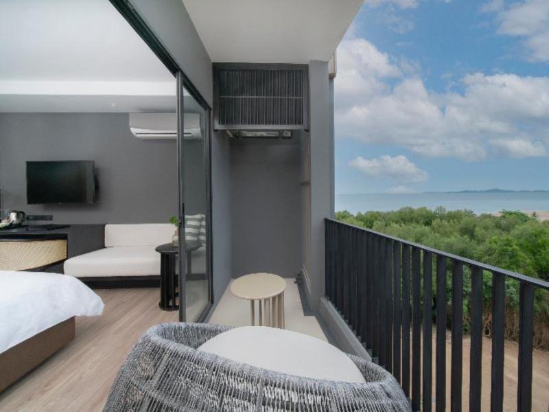 Bayphere Hotel Pattaya JC image