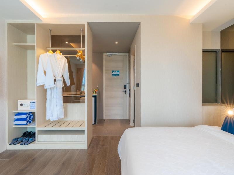 Bayphere Hotel Pattaya JC image