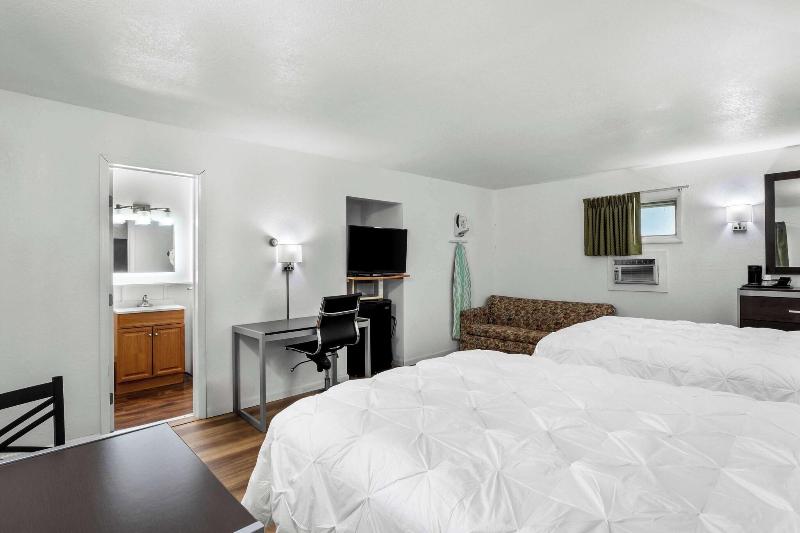 Americas Best Value Inn-Jonesville/Hillsdale image