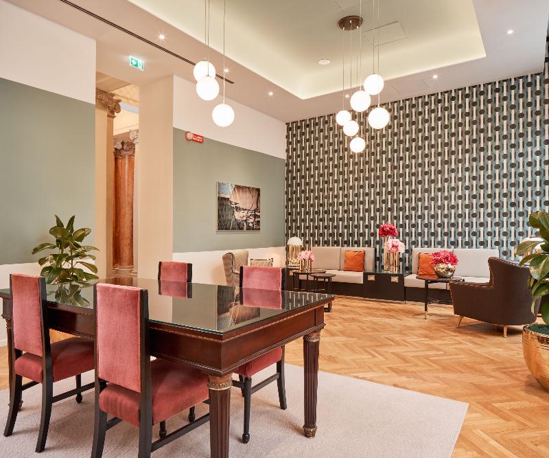 Doubletree By Hilton Trieste image