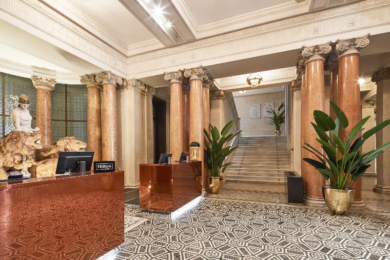 Doubletree By Hilton Trieste image