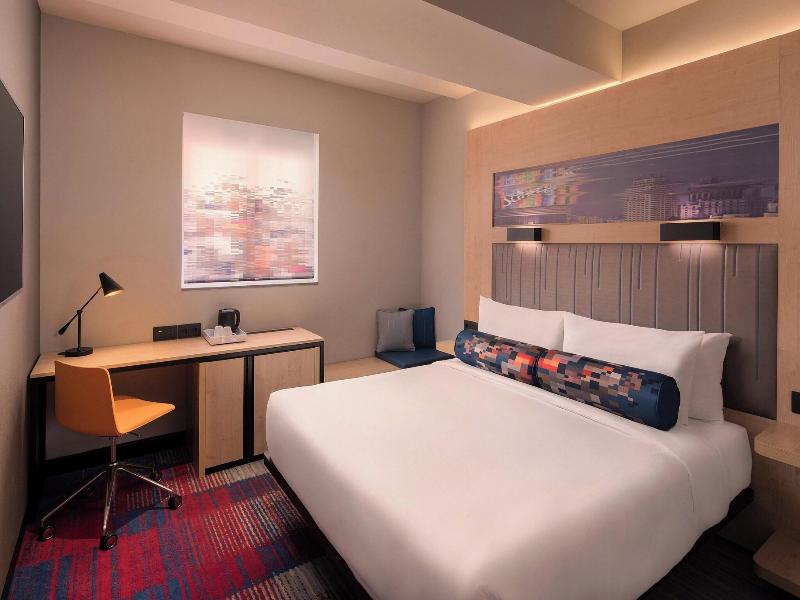 Aloft Madrid Gran Via image