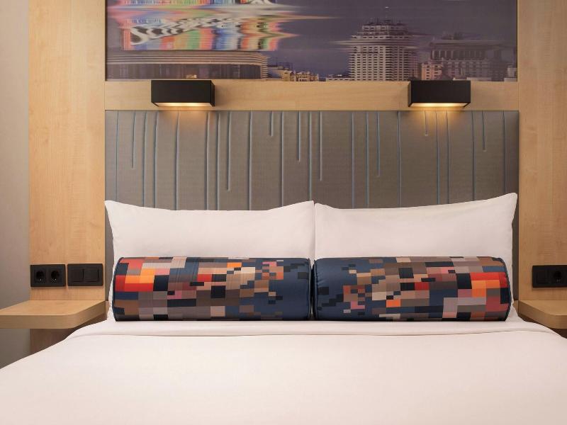 Aloft Madrid Gran Via image