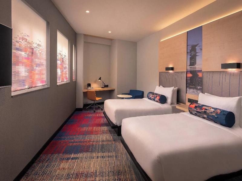 Aloft Madrid Gran Via image
