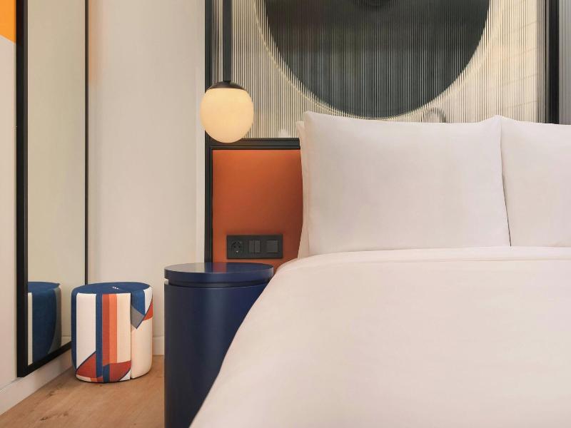 Aloft Madrid Gran Via image