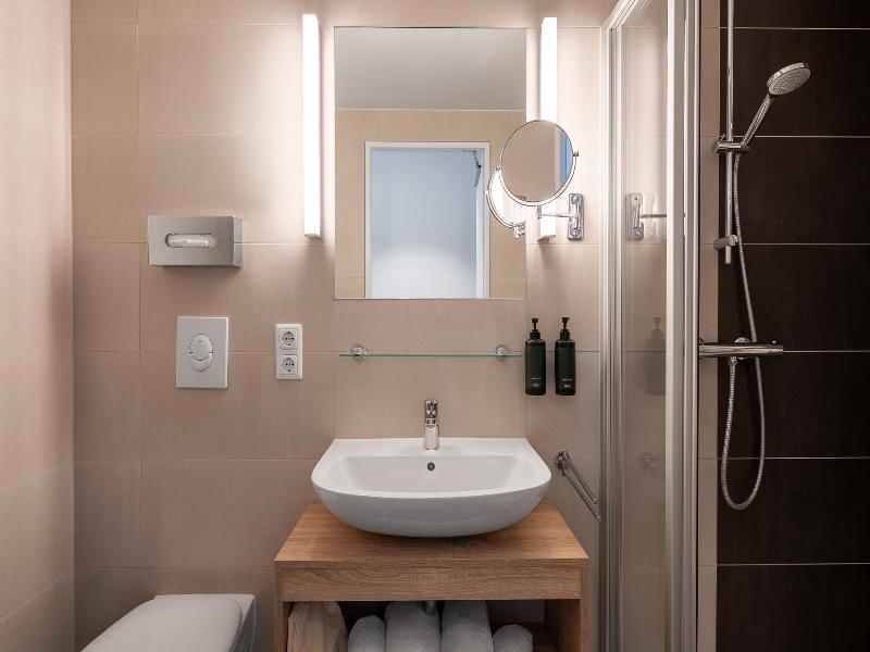 Wyndham Garden Munich Messe Hotel image