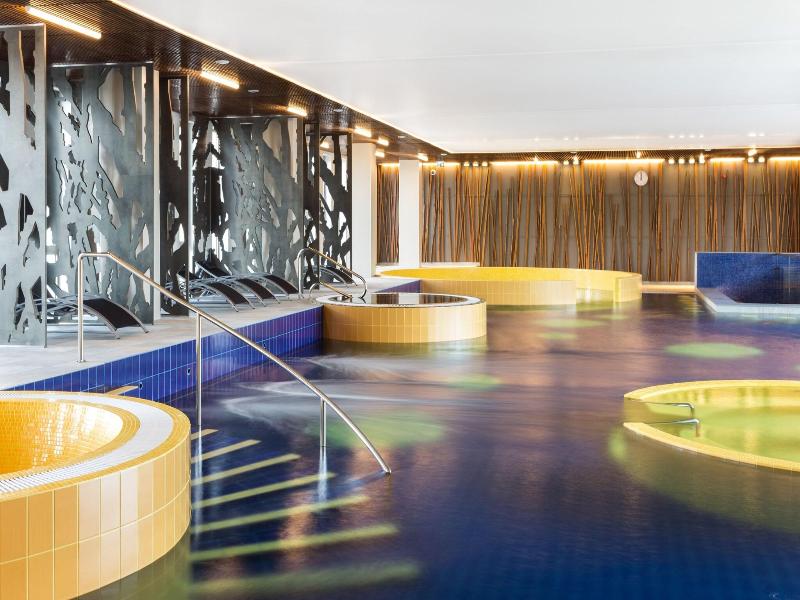Estonia Resort Htl And Spa I image