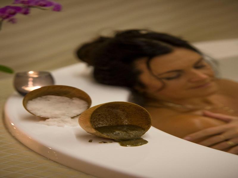 Estonia Resort Htl And Spa I image