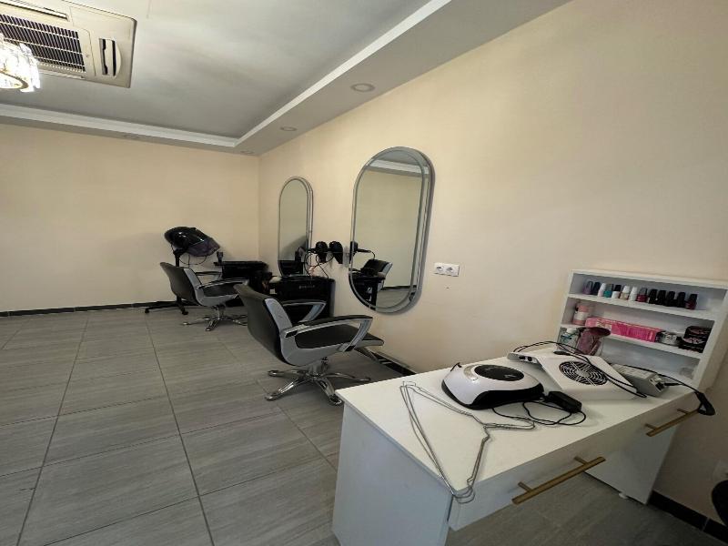 Le Zenith Hotel Oran image