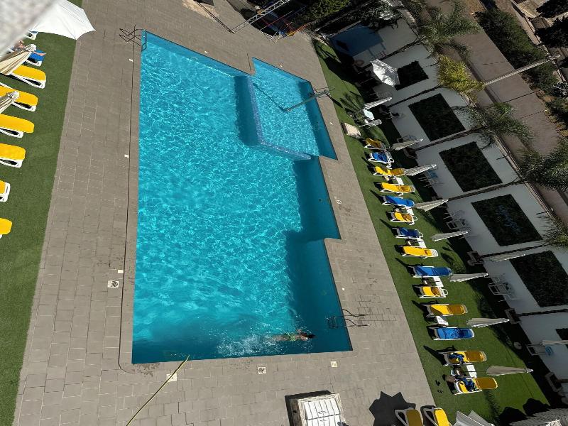 Le Zenith Hotel Oran image