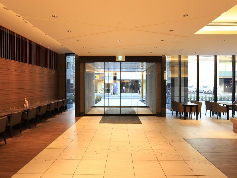 Smile Hotel Premium Osaka Hommachi image