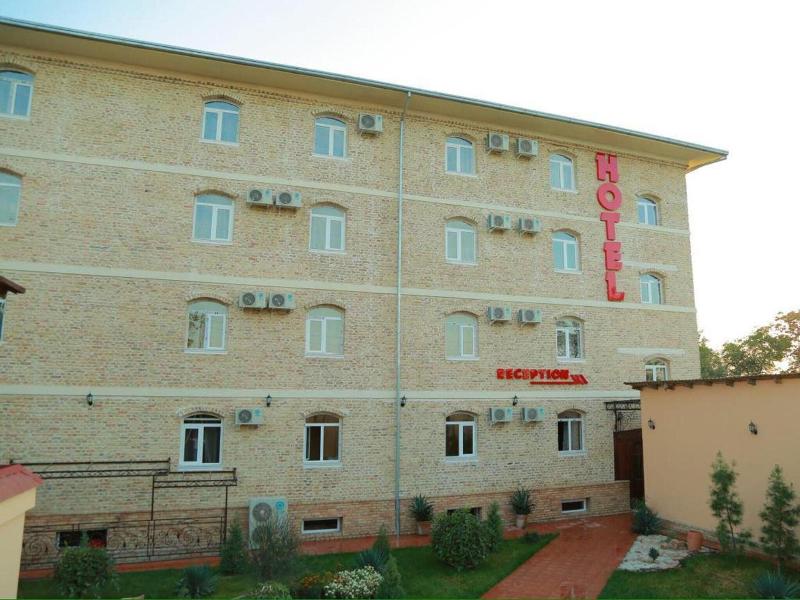 Star Hotel E image