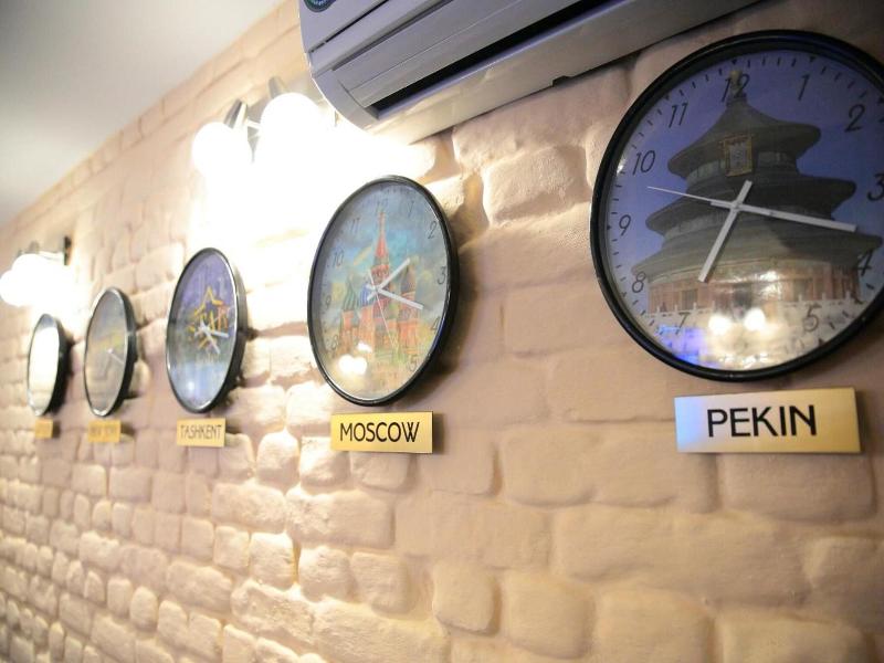 Star Hotel E image