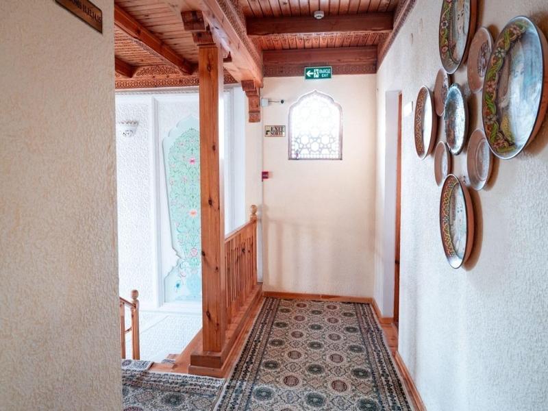 Caravan Serail E image