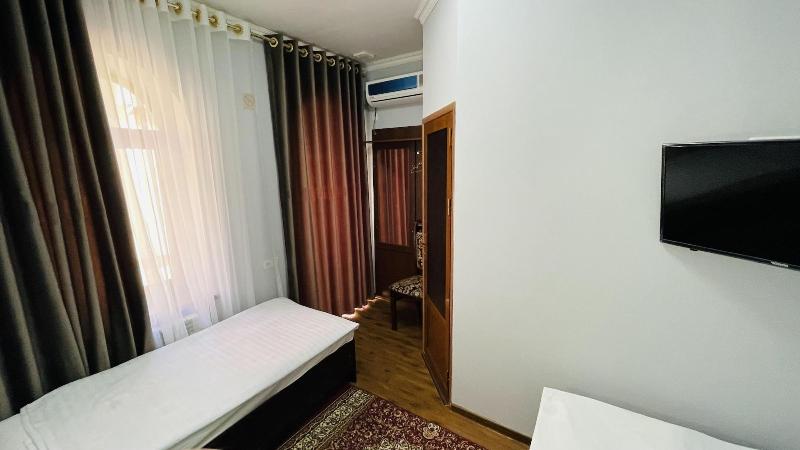 Samarkand Travel Inn E image