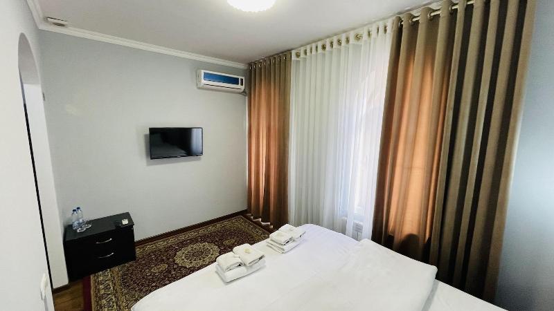 Samarkand Travel Inn E image