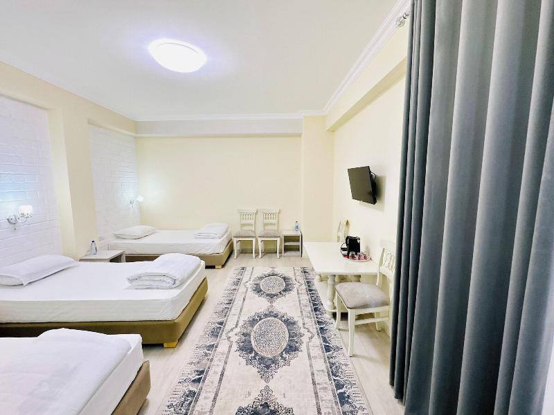 Samarkand Travel Inn E image