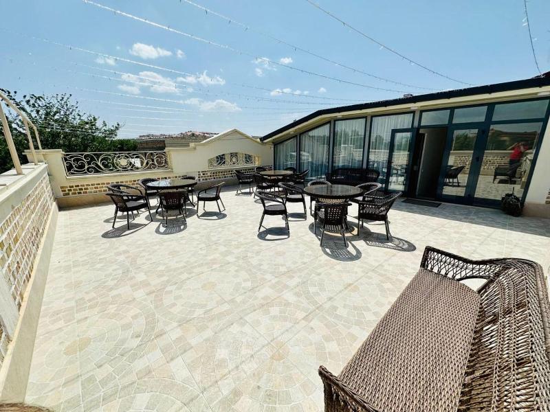 Samarkand Travel Inn E image