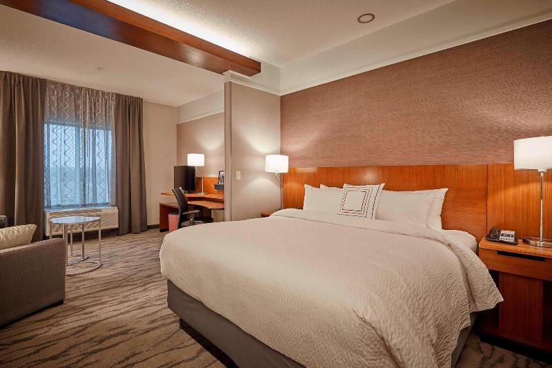 Fairfield Inn Suites Grand Mound Centralia image