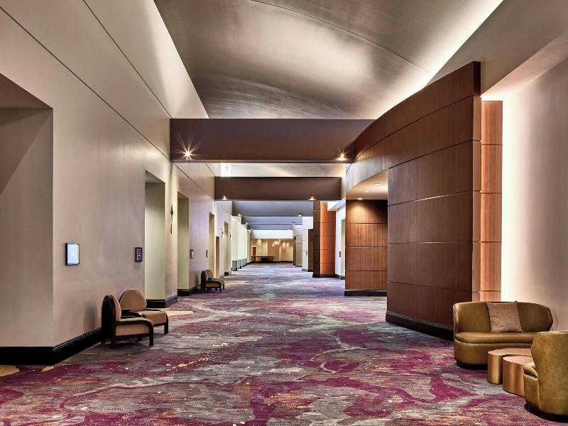 Renaissance Phoenix Glendale Hotel Spa image