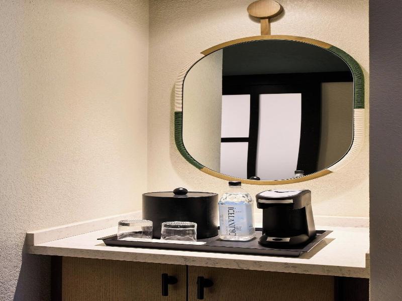 Renaissance Phoenix Glendale Hotel Spa image