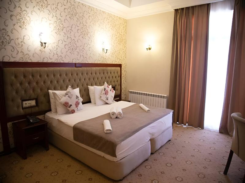 Capitol Hotel image