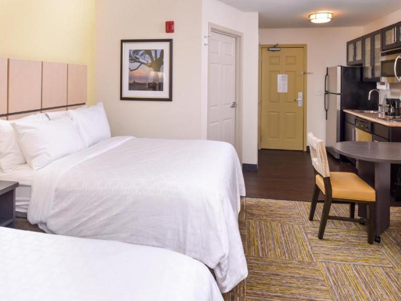 Candlewood Suites Plano North image