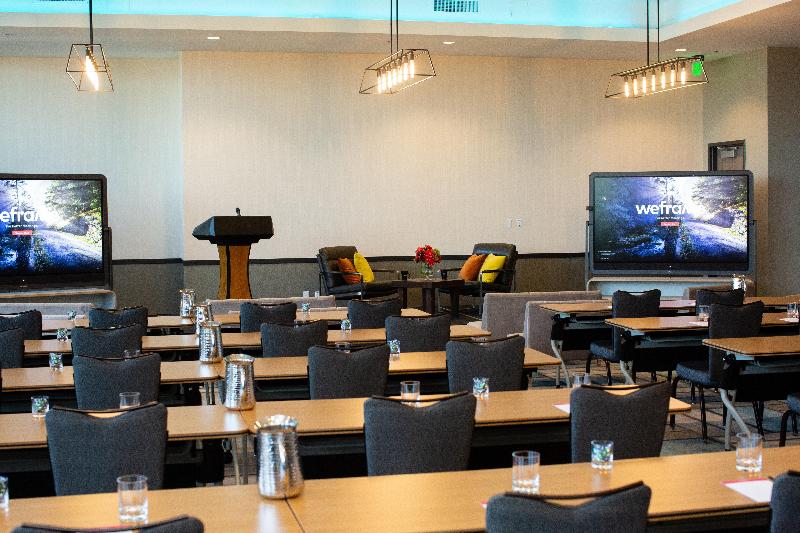 Hotel Indigo Seattle Everett Waterfront image