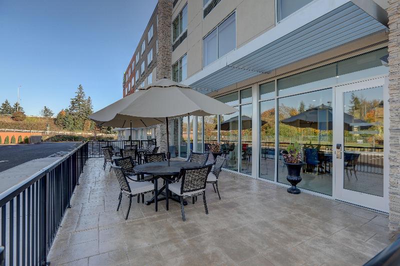 Holiday Inn Express & Suites Auburn Downtown image