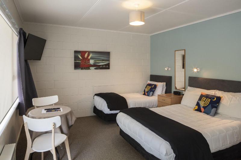 U Studios Masterton image