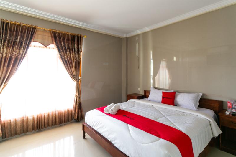 RedDoorz near Parangtritis Beach image