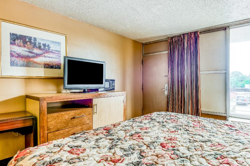 OYO Hotel Jackson North I-55 image