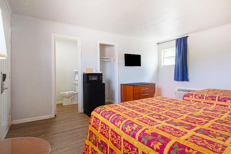 OYO Hotel McAlester OK S Main St image