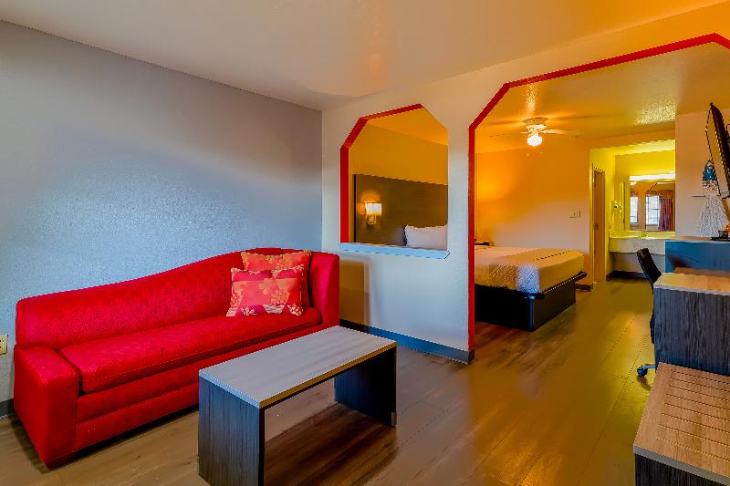 OYO Hotel Yoakum West image