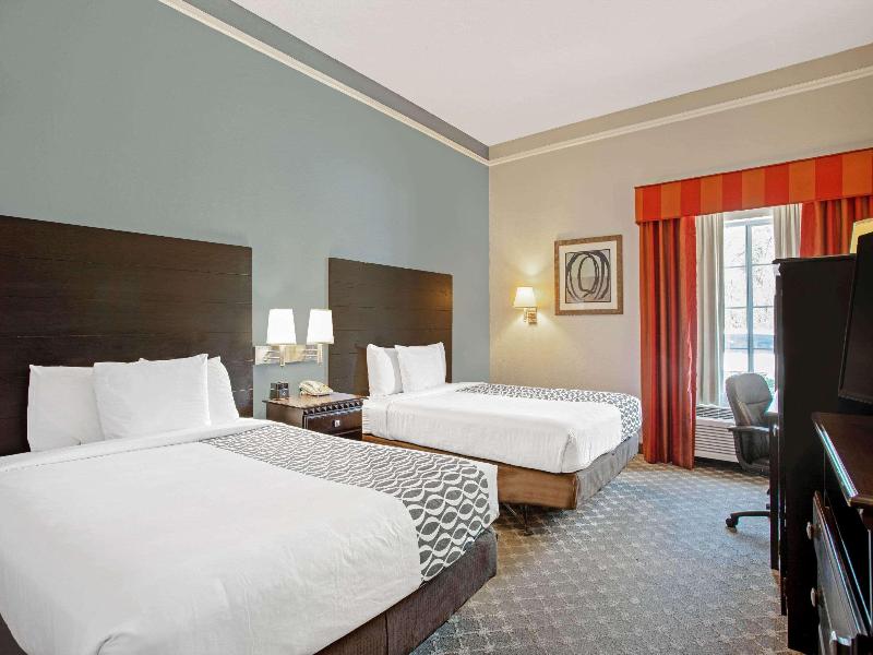 QUADRUPLE Accessible-Two Queen Beds