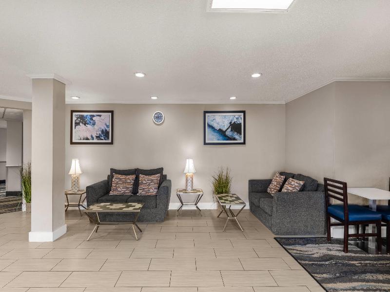 Baymont by Wyndham Columbia MO