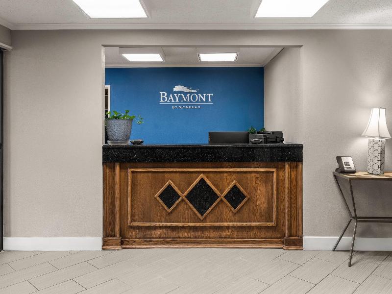 Baymont by Wyndham Columbia MO