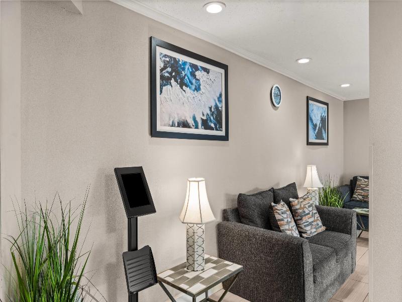 Baymont by Wyndham Columbia MO