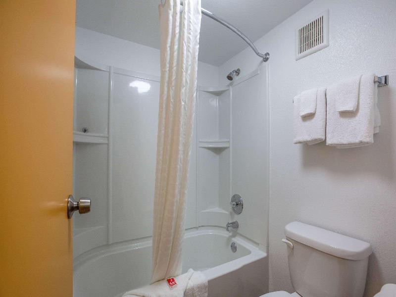 Econo Lodge Lithonia image