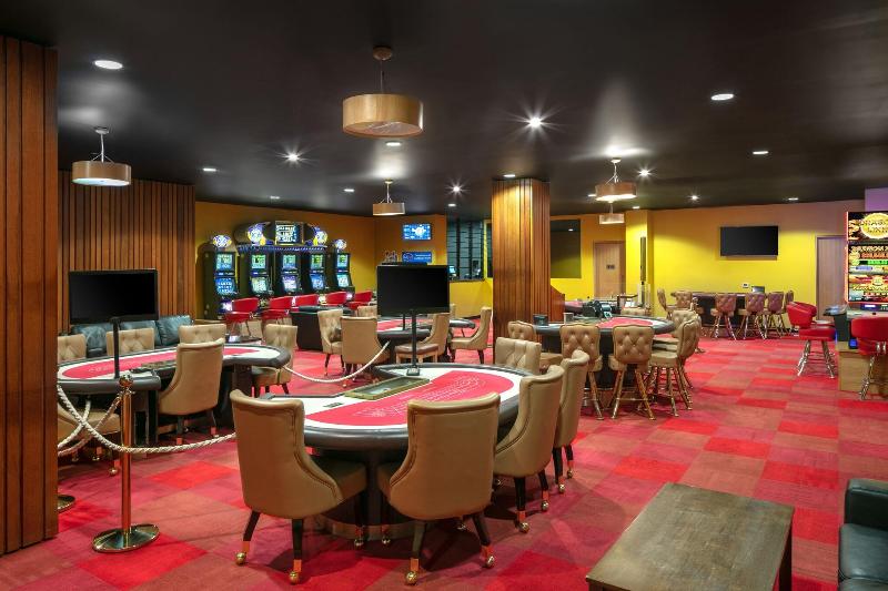 Coral Sea Resort & Casino image