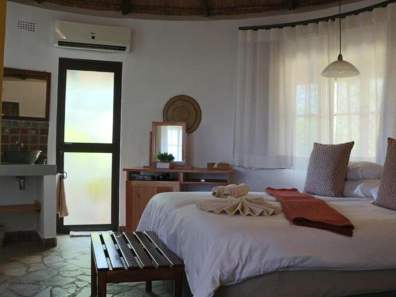 Mohlabetsi Safari Lodge image