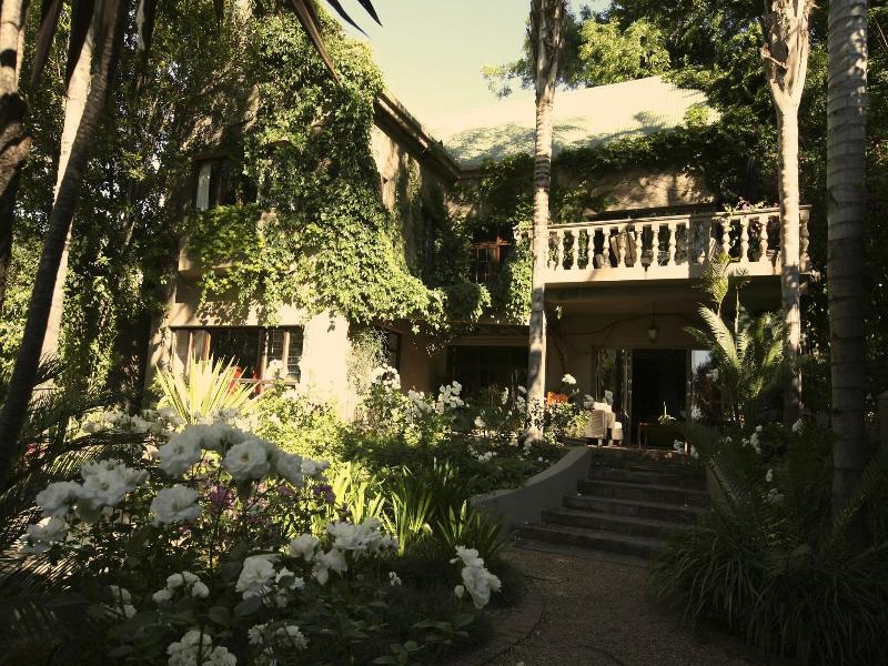 Le Must River Residence