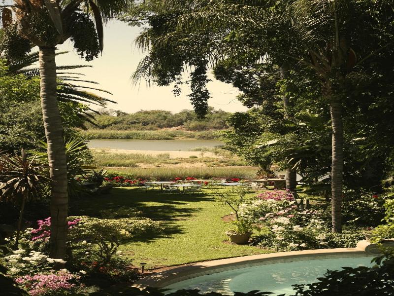 Le Must River Residence