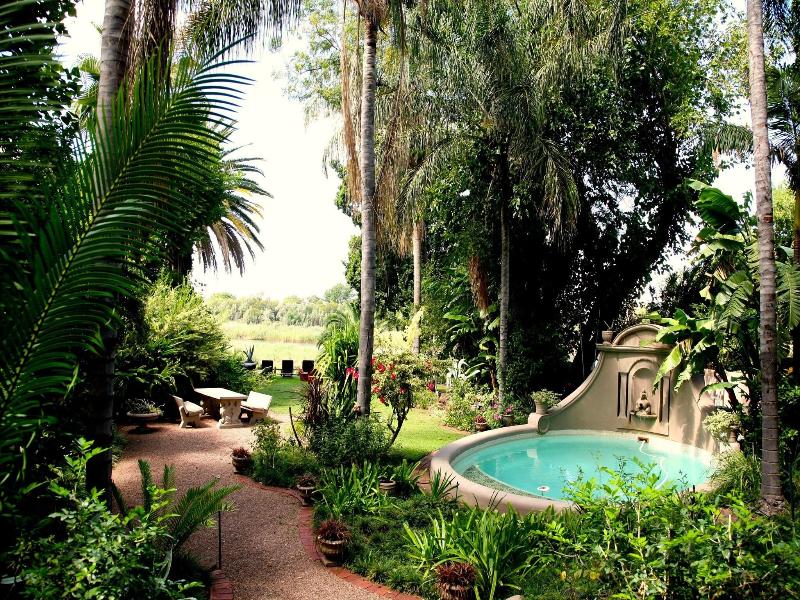 Le Must River Residence