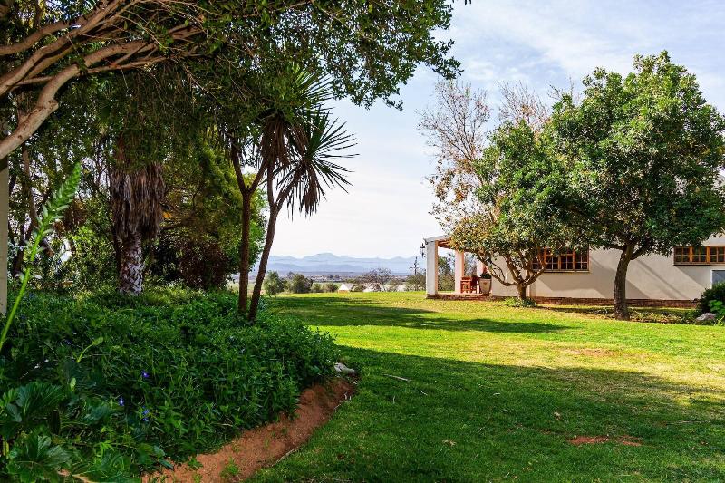 Mooiplaas Guesthouse