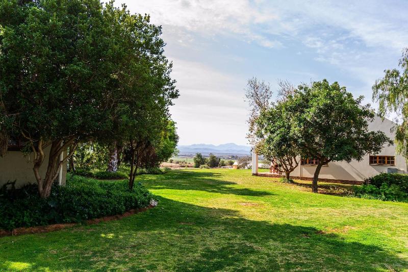 Mooiplaas Guesthouse