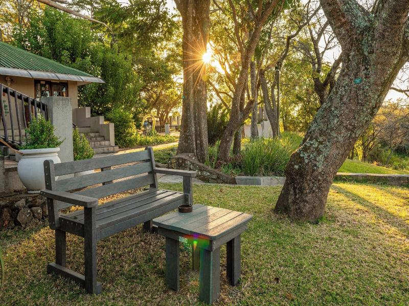 Chestnut Country Lodge image
