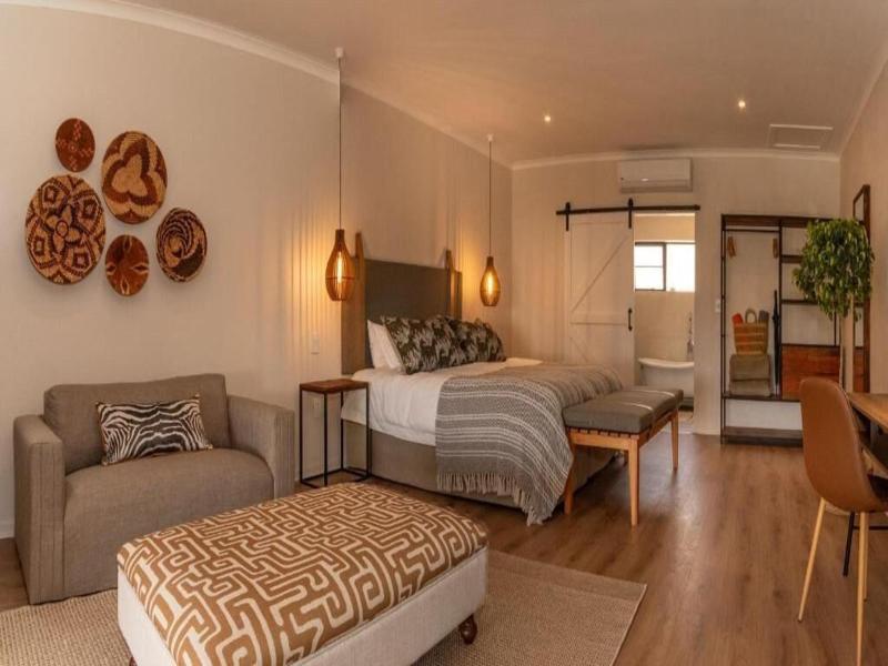 Chestnut Country Lodge image